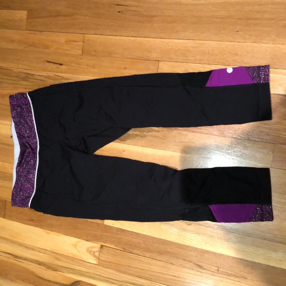 Lululemon leggings size 6 GREAT condition - Picture 1 of 5